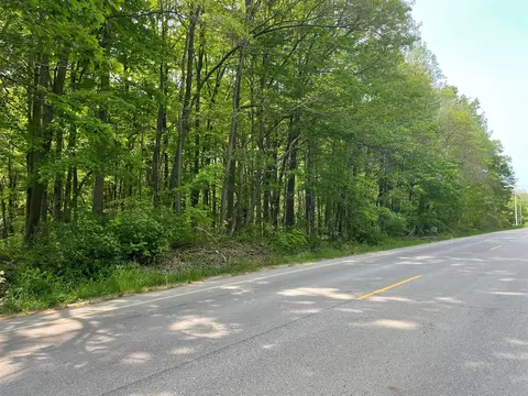 01 63rd #C, Saugatuck, MI 49453