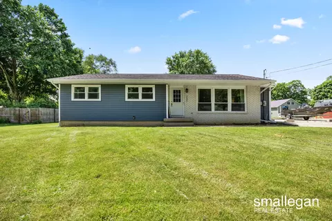 237 S Higbee, Lyons, MI 48851