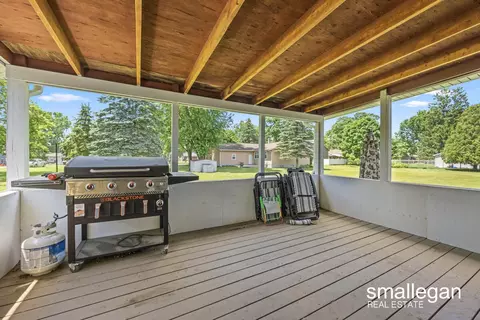 237 S Higbee, Lyons, MI 48851 photo 16