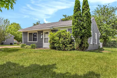 1309 Cooper, Albion, MI 49224