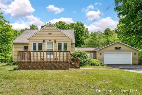 1950 N Buys, Muskegon, MI 49445