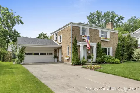 2444 Hall, Grand Rapids, MI 49506