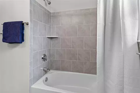 51284 Scarborough, Canton, MI 48188 photo 36