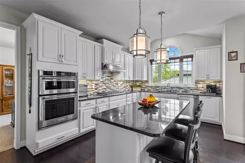 51284 Scarborough, Canton, MI 48188 photo 17