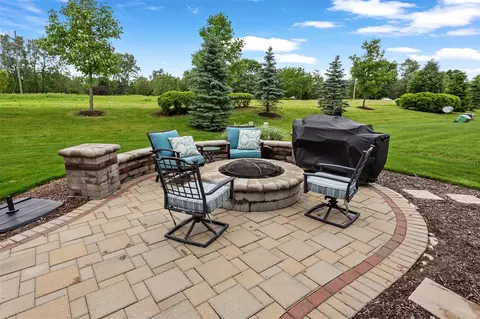 51284 Scarborough, Canton, MI 48188 photo 6