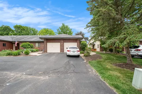 2200 Saginaw #9, Grand Rapids, MI 49506