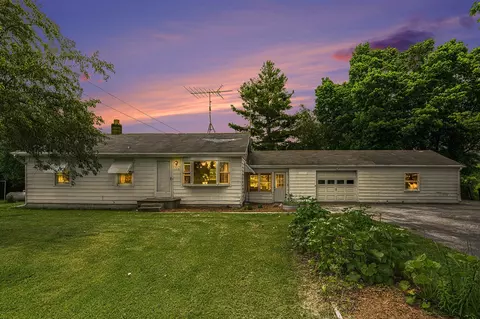 784 W 112th, Grant, MI 49327 photo 2