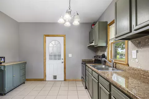 Other - 120 Gibson, Jackson, MI 49202 photo 2 of 4