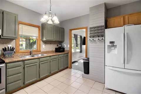 Kitchen - 120 Gibson, Jackson, MI 49202 photo 1 of 1