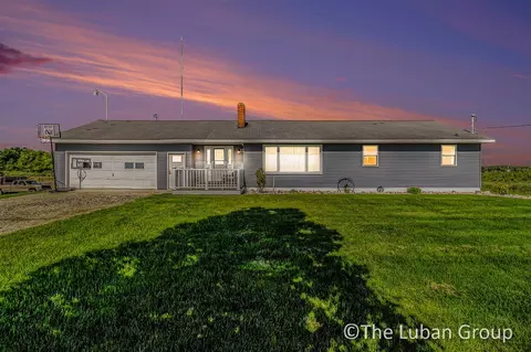 5299 S Hogenson, Scottville, MI 49454