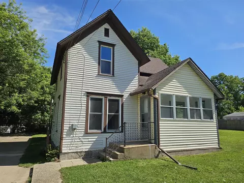 244 Battle Crk, Battle Creek, MI 49037
