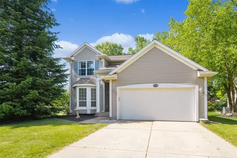 3877 W De Blaay, Grand Rapids, MI 49512