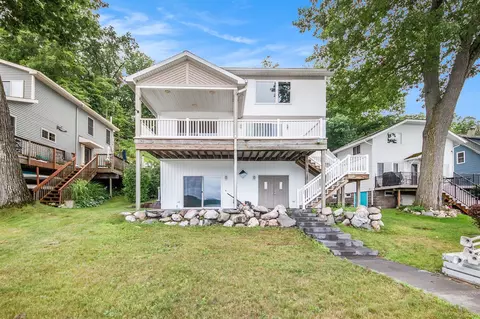 5544 S Gordon, Newaygo, MI 49337