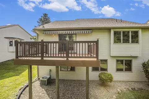 Exterior - 563 Sycamore #46, Saline, MI 48176 photo 10 of 12