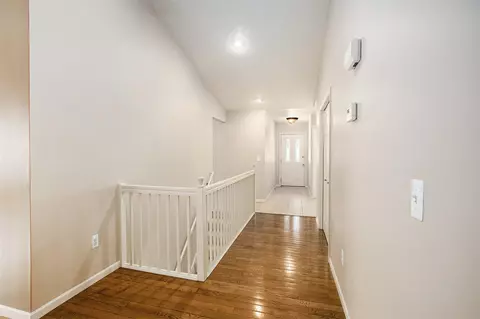 Entry Way - 563 Sycamore #46, Saline, MI 48176 photo 1 of 2