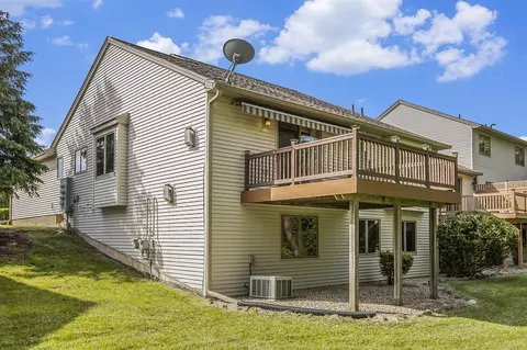 Exterior - 563 Sycamore #46, Saline, MI 48176 photo 9 of 12