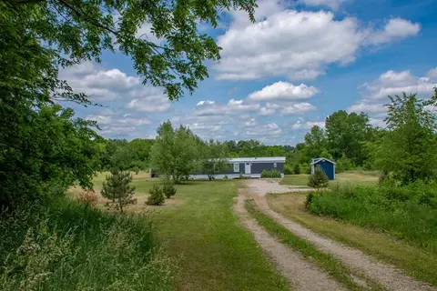 26658 80th, Lawton, MI 49065