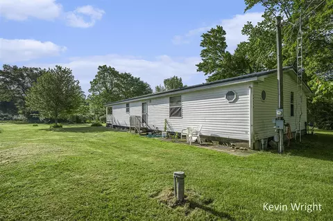 6767 Durham, Whitehall, MI 49461 photo 4