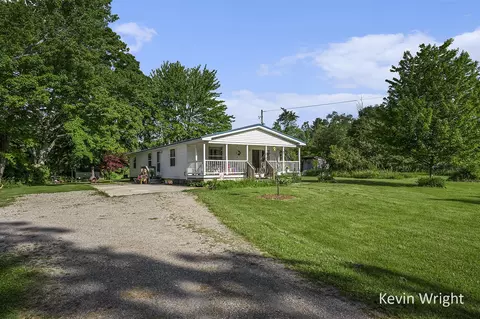 6767 Durham, Whitehall, MI 49461
