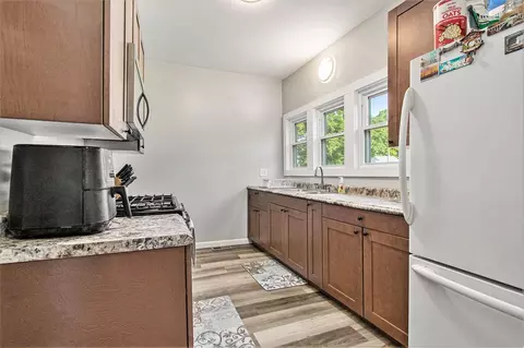 290 S Maple, Marcellus, MI 49067 photo 11