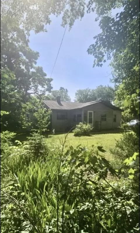 7001 51 12, Grand Junction, MI 49056