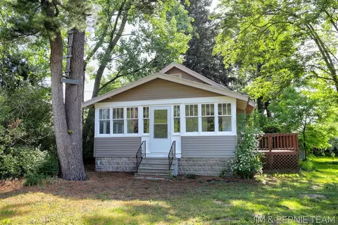 1145 136th, Holland, MI 49424