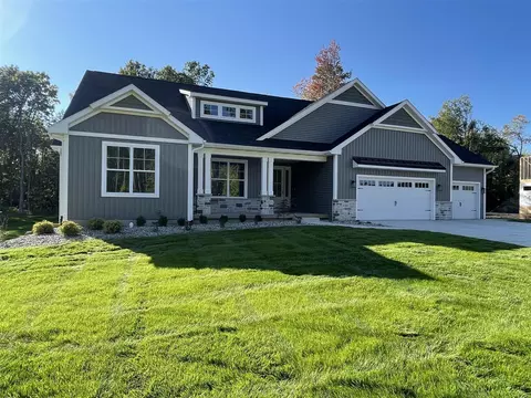 5392 Bradley, Kalamazoo, MI 49009