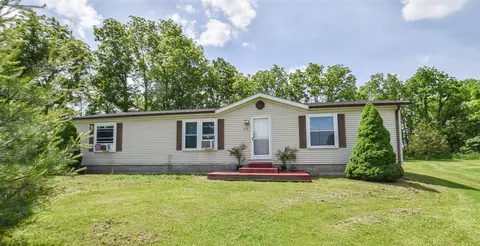 448 Doris, Quincy, MI 49082