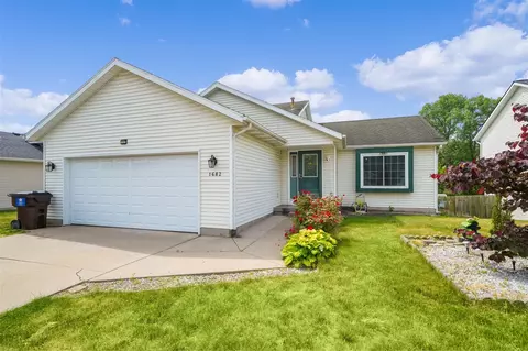 1682 Steff, Wyoming, MI 49519