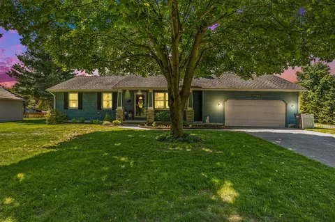 2773 Rogue Riv, Belmont, MI 49306