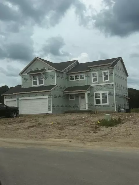 6594 Woodhill, Rockford, MI 49341
