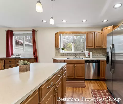 Kitchen - 2153 S Evergreen, White Cloud, MI 49349 photo 7 of 10