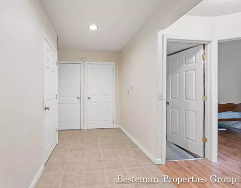 Entry Way - 2153 S Evergreen, White Cloud, MI 49349 photo 3 of 9