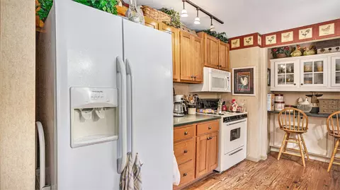 Kitchen - 124 W Jackson, Mendon, MI 49072 photo 1 of 2