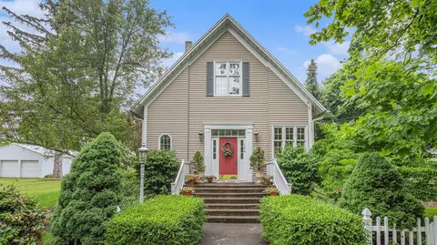 124 W Jackson, Mendon, MI 49072