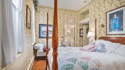 Bedroom - 124 W Jackson, Mendon, MI 49072 photo 2 of 4
