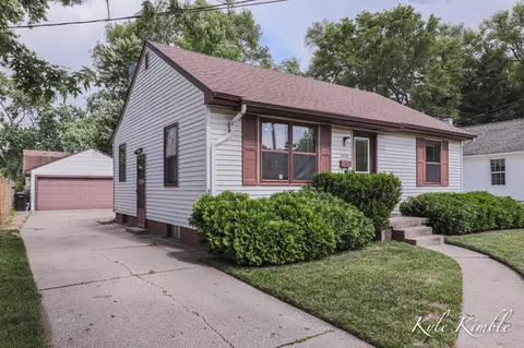 4530 Buchanan, Grand Rapids, MI 49548