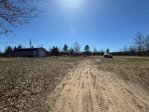 6207 Gonyer, Fife Lake, MI 49633