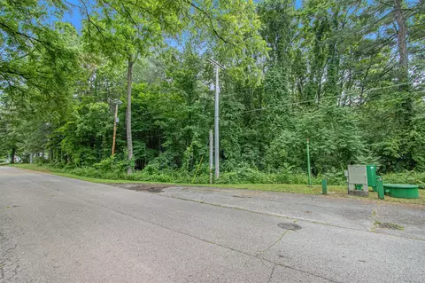 171 Thomas, Allegan, MI 49010