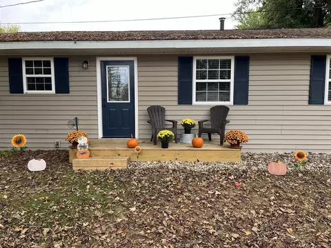 65 E Baseline, Gobles, MI 49055 photo 5