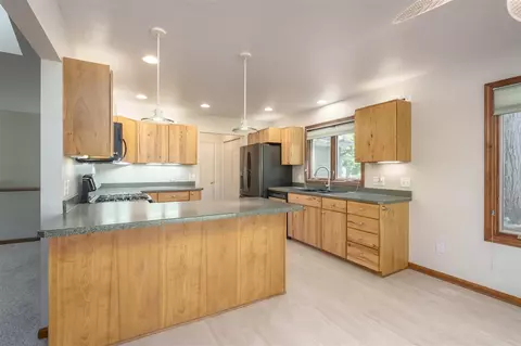 385 West, Schoolcraft, MI 49087 photo 13