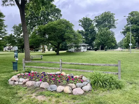 385 West, Schoolcraft, MI 49087 photo 37