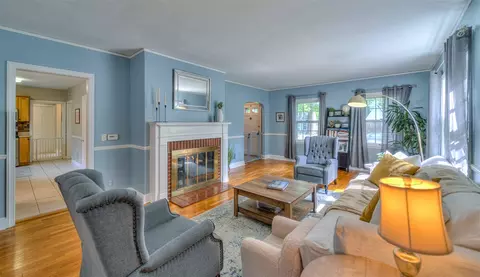 903 Brighton, Jackson, MI 49203 photo 7