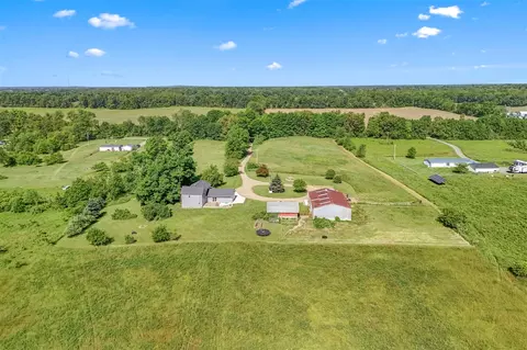 3800 18 12 Mile, Tekonsha, MI 49092 photo 11