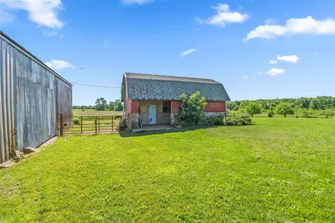 3800 18 12 Mile, Tekonsha, MI 49092 photo 31