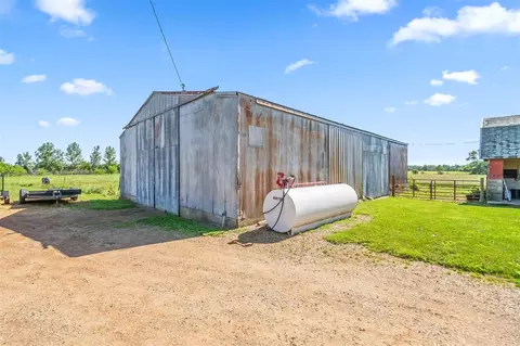 3800 18 12 Mile, Tekonsha, MI 49092 photo 30