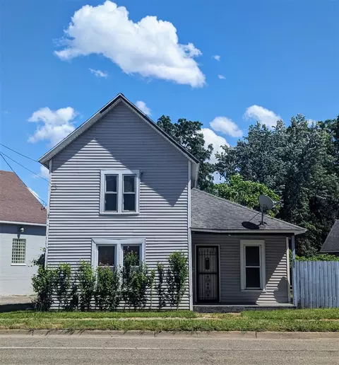 902 Gull, Kalamazoo, MI 49001
