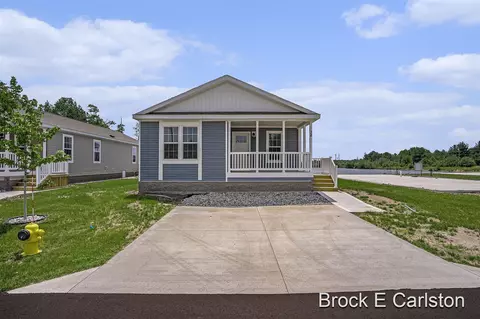 1283 Ellis # 38, Norton Shores, MI 49441