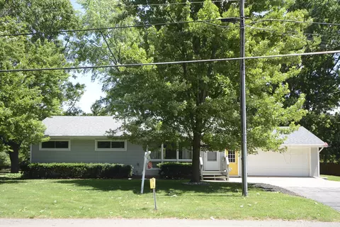 205 S Nursery, Lawton, MI 49065