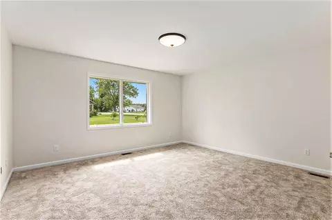 Bedroom - 101 Joann #16, Saline, MI 48176 photo 2 of 4